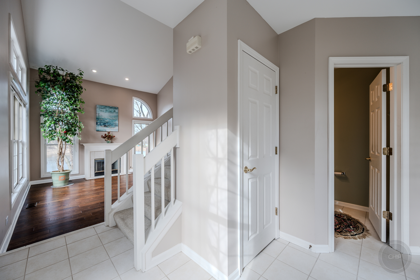 510 Harlowe Lane, Naperville, IL 60565