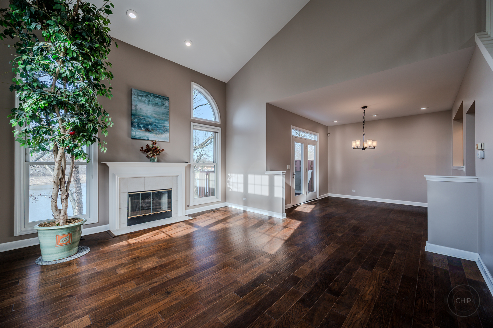 510 Harlowe Lane, Naperville, IL 60565