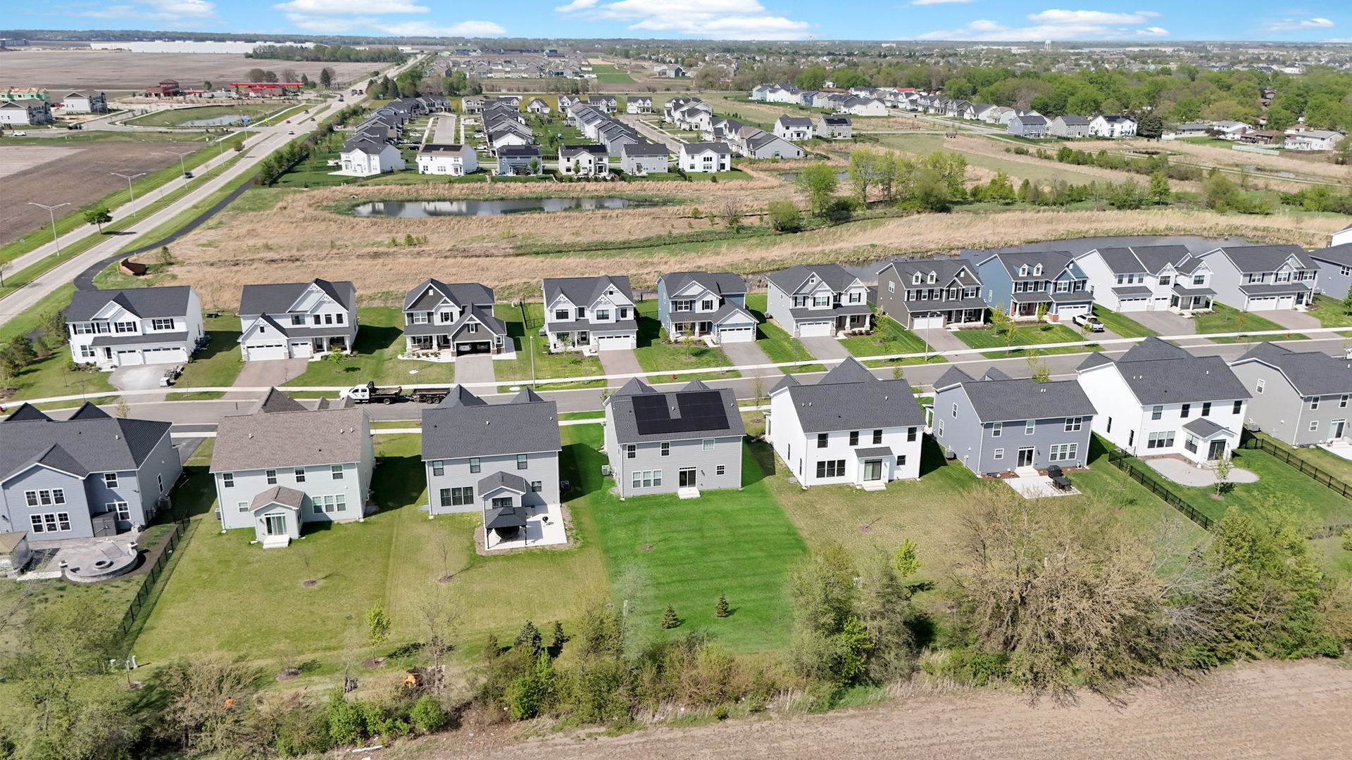 25529 W Streamwood Lane, Plainfield, IL 60544