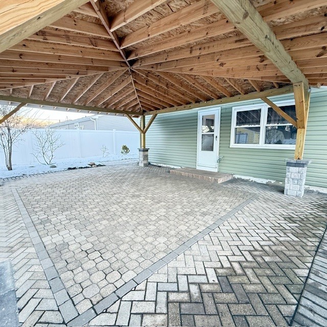 804 HILLSIDE Drive, Streamwood, IL 60107