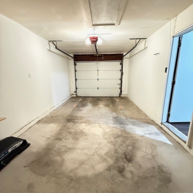 804 HILLSIDE Drive, Streamwood, IL 60107