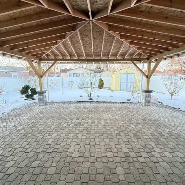 804 HILLSIDE Drive, Streamwood, IL 60107