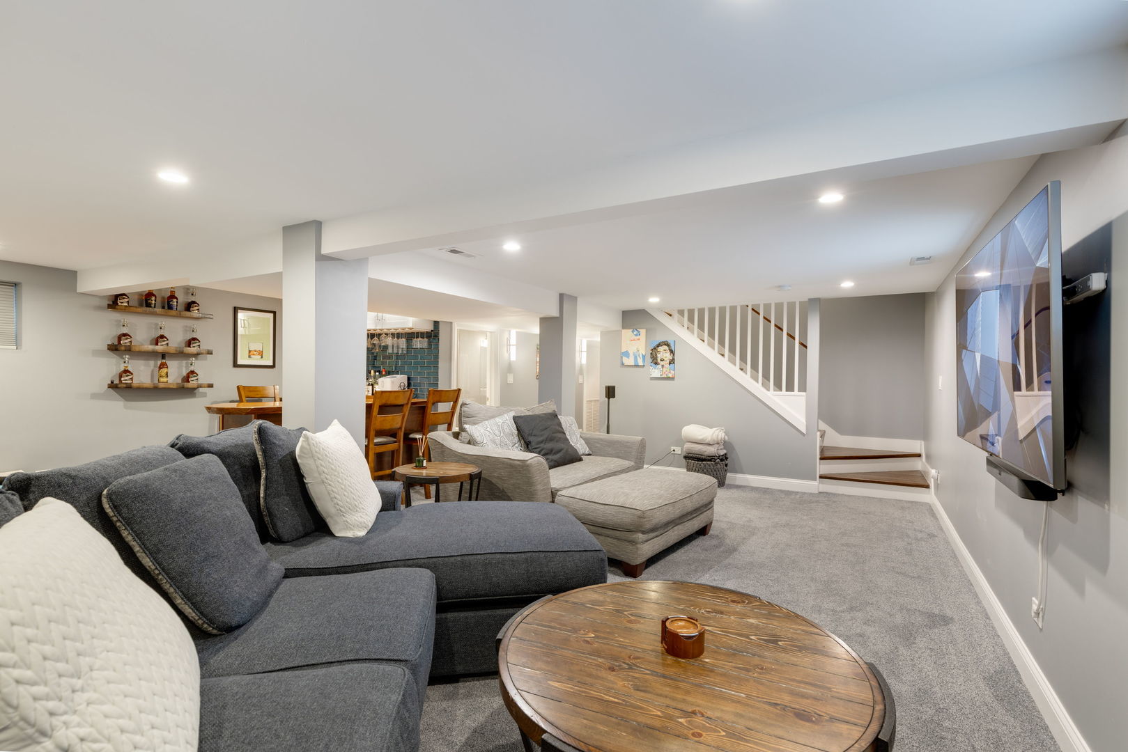 930 N Taylor Avenue, Oak Park, IL 60302