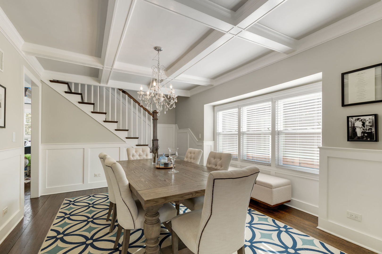 930 N Taylor Avenue, Oak Park, IL 60302