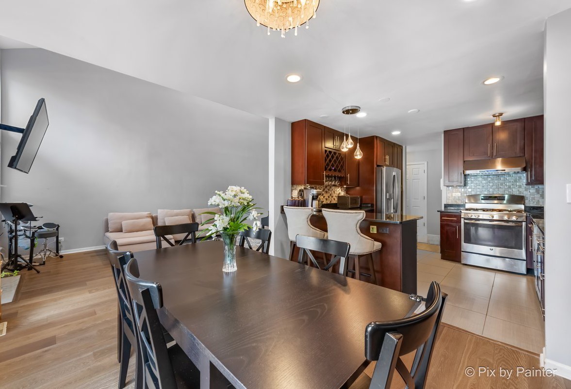 201 Millers Crossing #201, Itasca, IL 60143