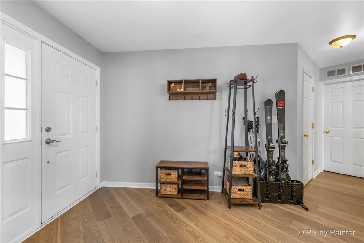 201 Millers Crossing #201, Itasca, IL 60143