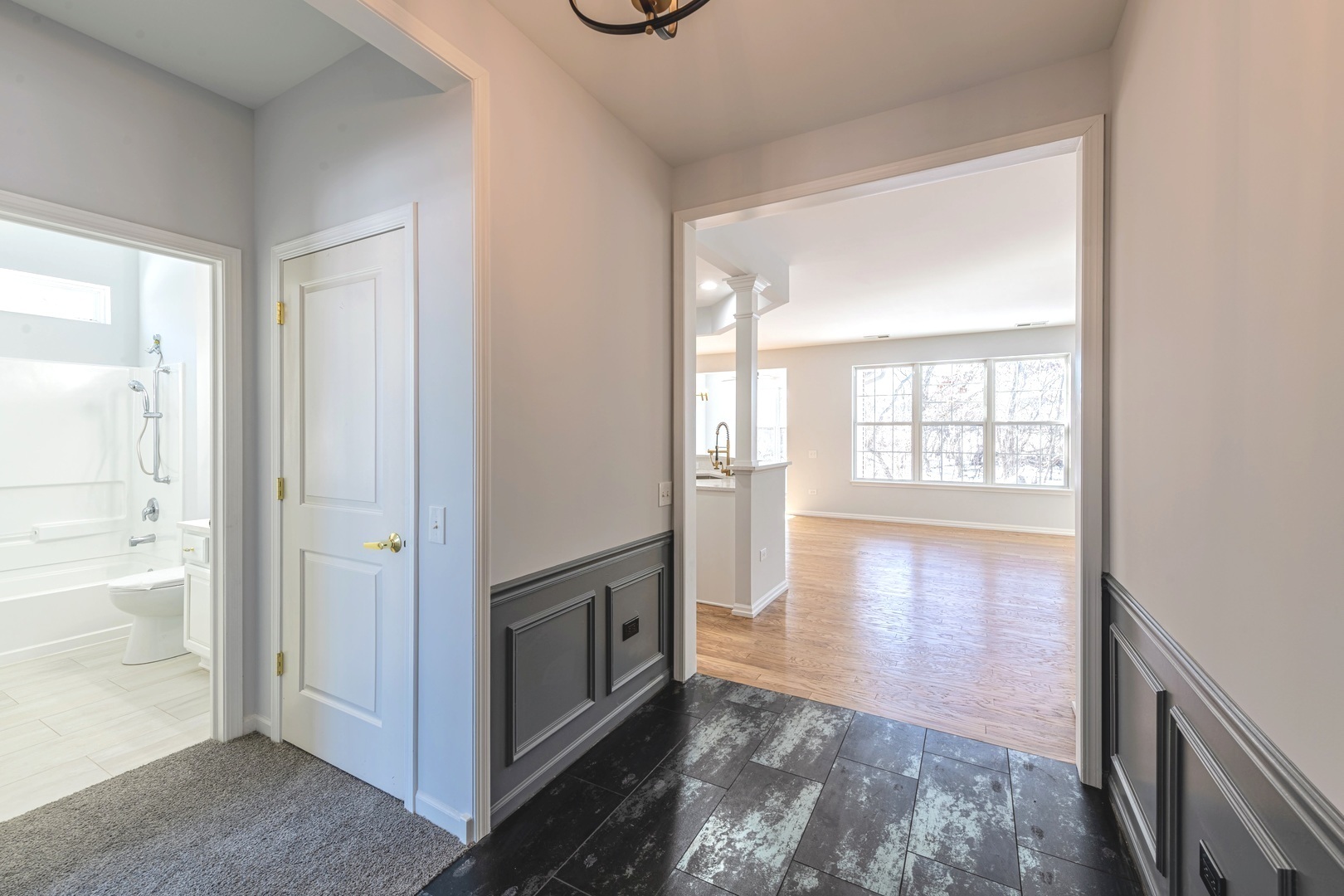 12334 Daphne Drive, Huntley, IL 60142