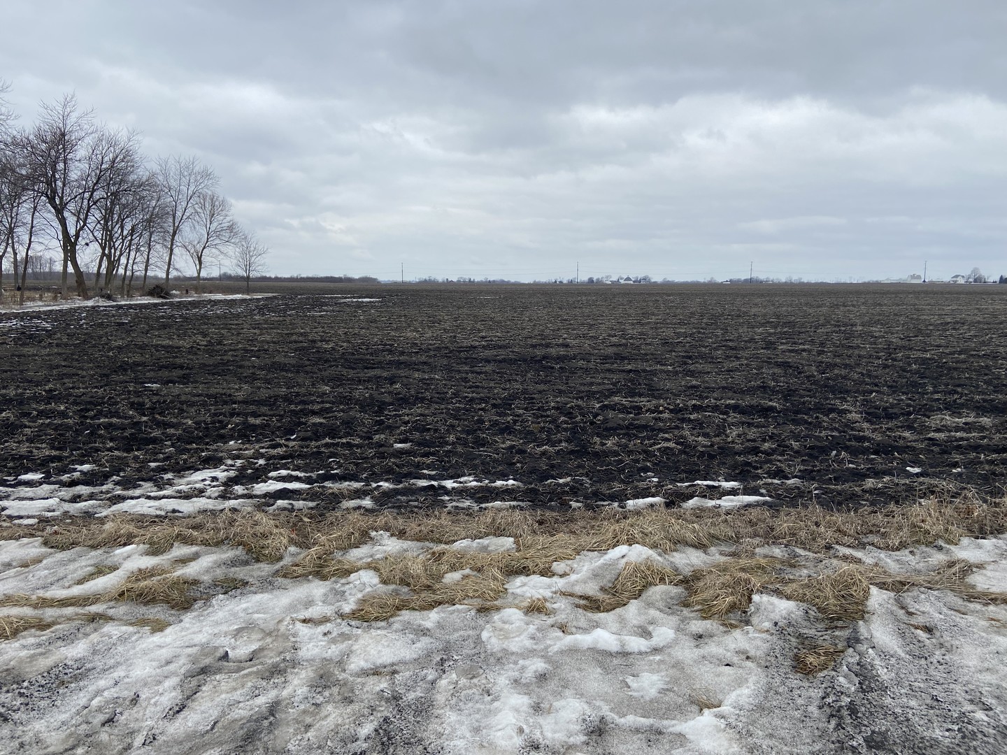 28200 S Lagrange Highway, Peotone, IL 60468