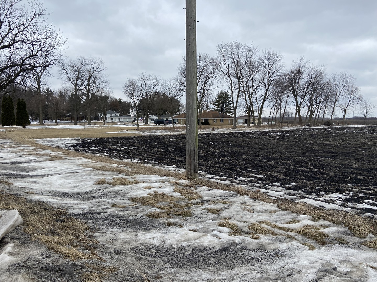 28200 S Lagrange Highway, Peotone, IL 60468