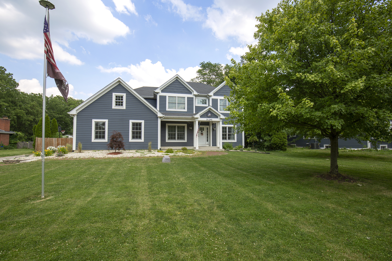 3S241 Williams Road, Warrenville, IL 60555