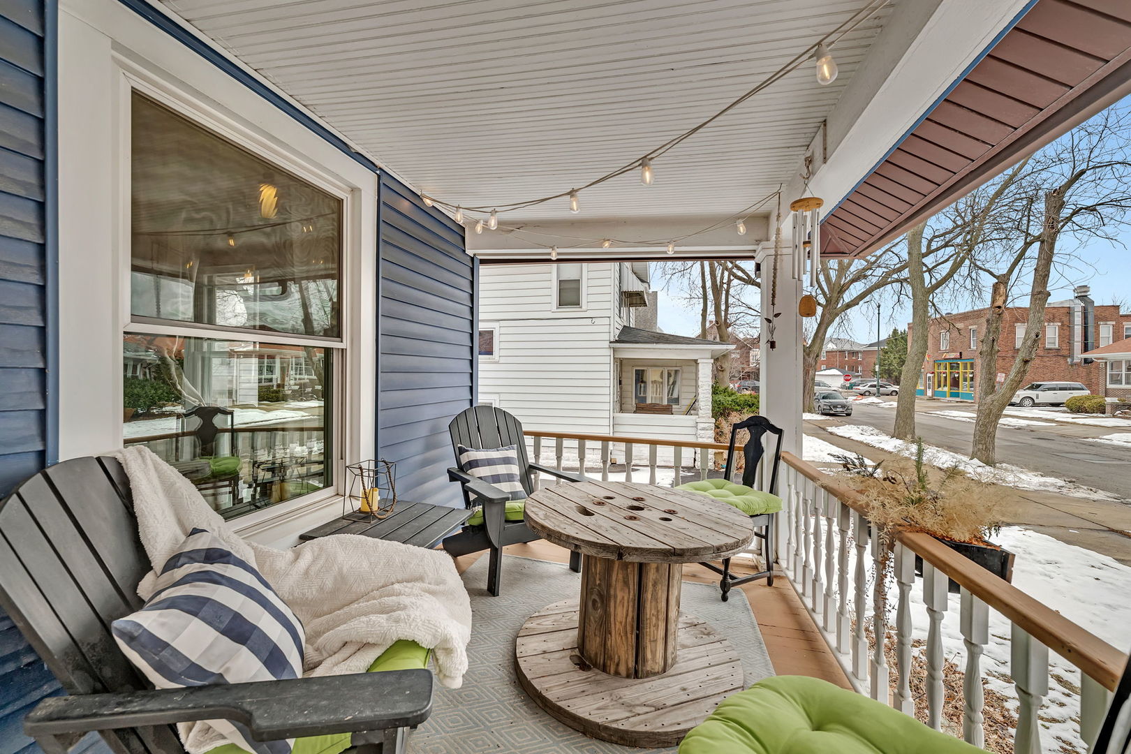 812 Kelly Avenue, Joliet, IL 60435