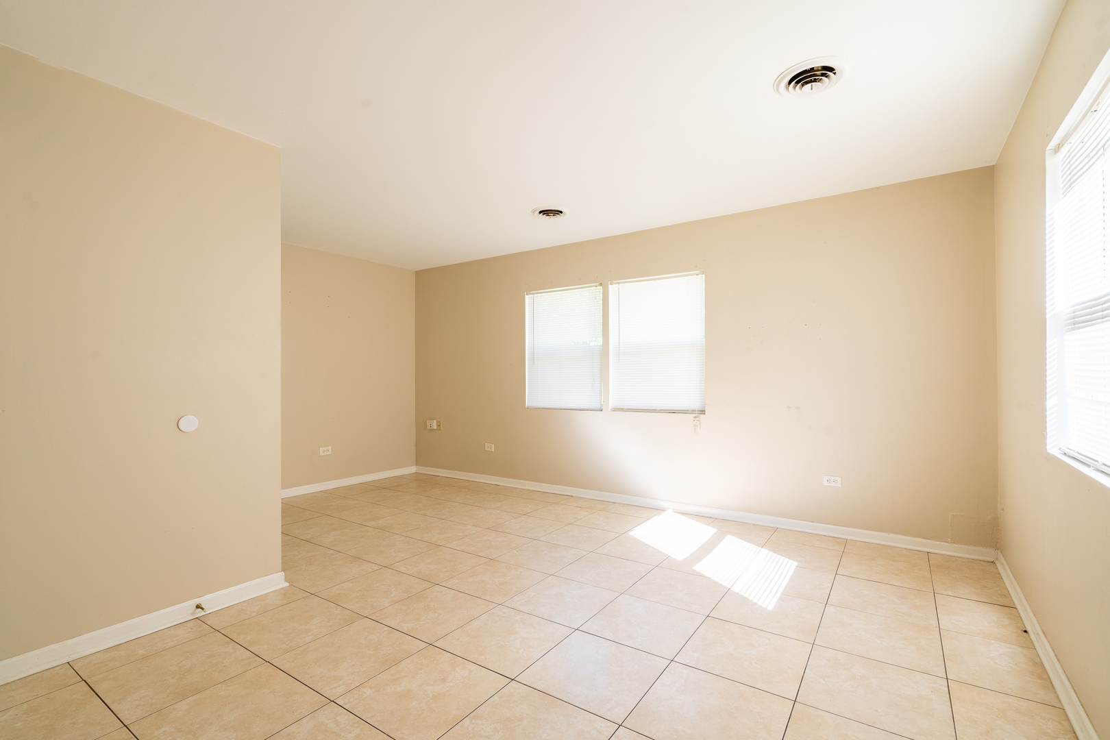 357 Neola Street, Park Forest, IL 60466