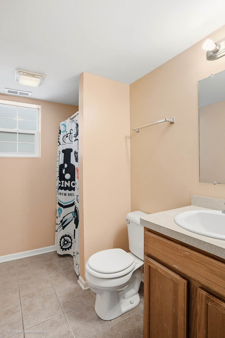 14852 Park Avenue, Oak Forest, IL 60452