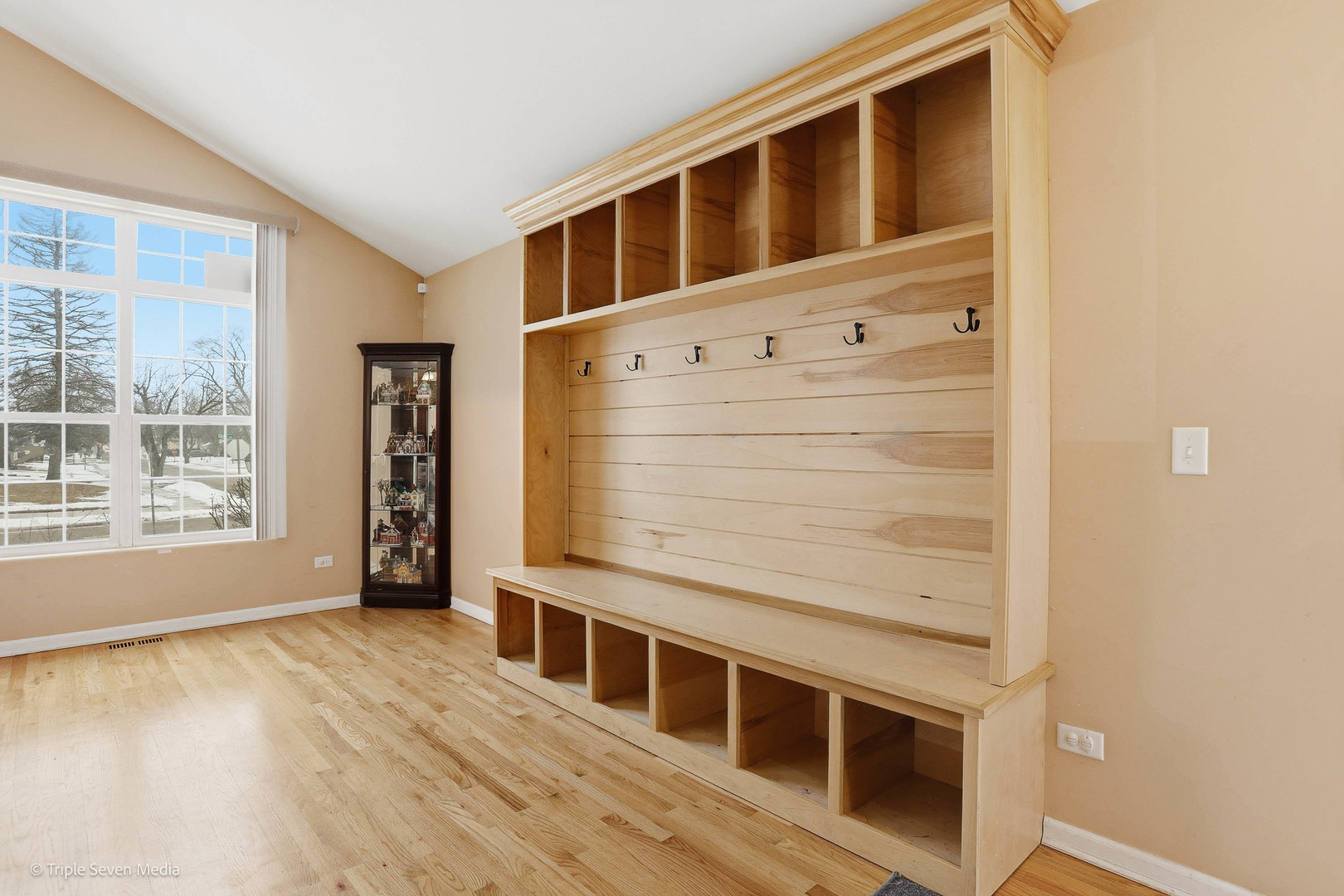 14852 Park Avenue, Oak Forest, IL 60452