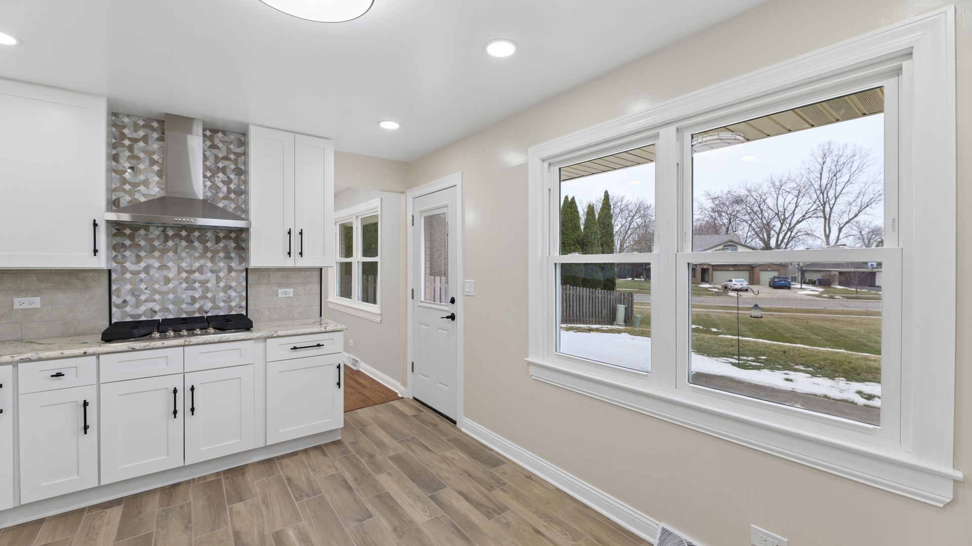 7314 Summit Road, Darien, IL 60561