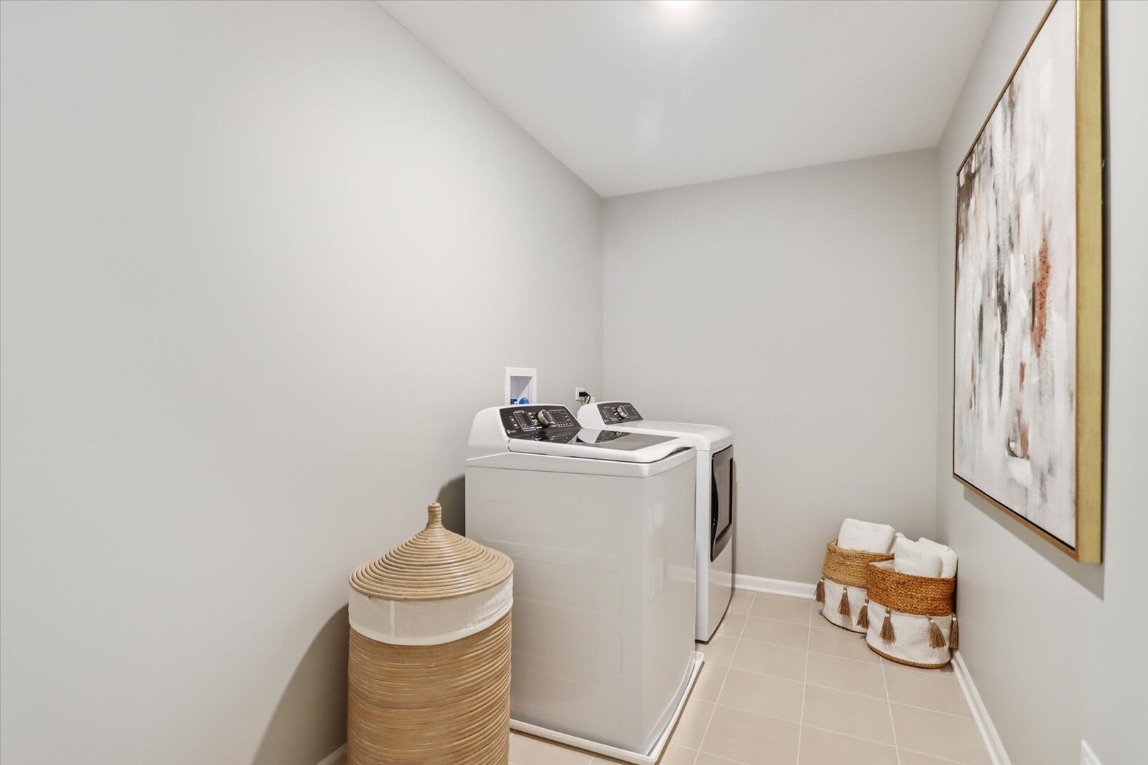 1614 Patterson Avenue, North Aurora, IL 60542