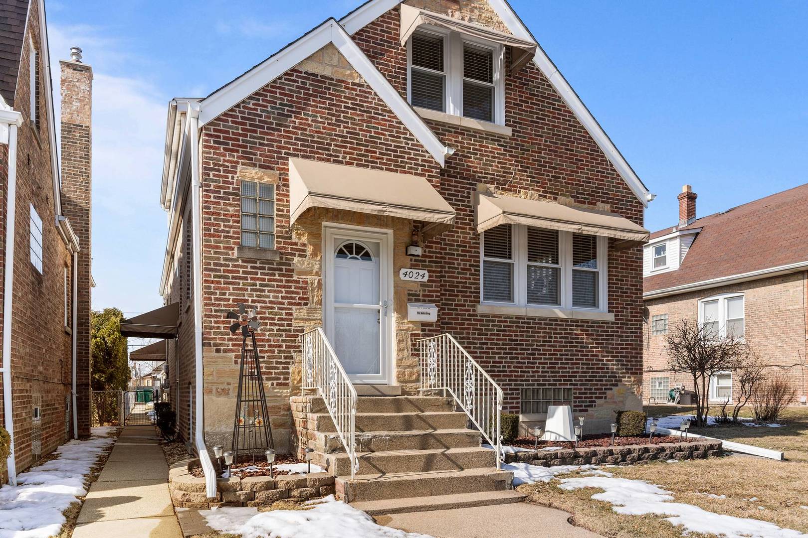 4024 S Grove Avenue, Stickney, IL 60402