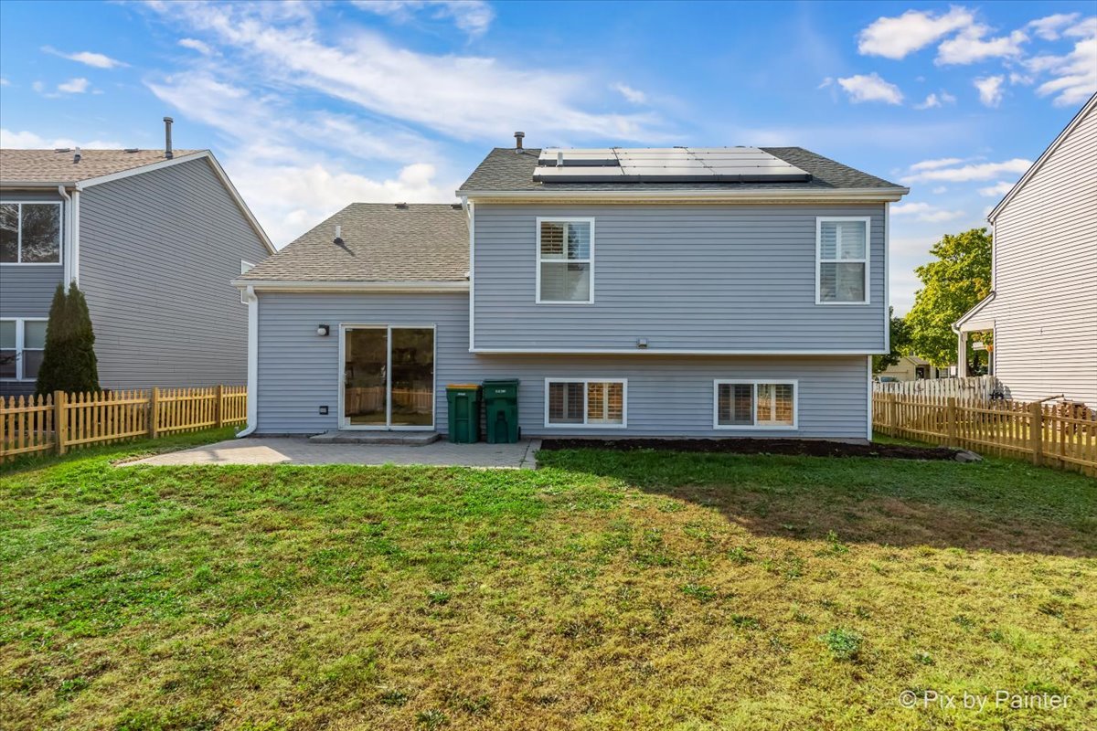 2076 Longwood Court, Romeoville, IL 60446