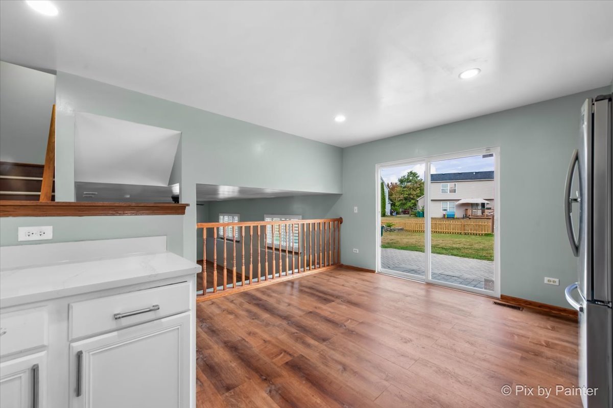 2076 Longwood Court, Romeoville, IL 60446