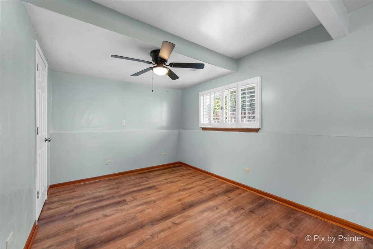 2076 Longwood Court, Romeoville, IL 60446