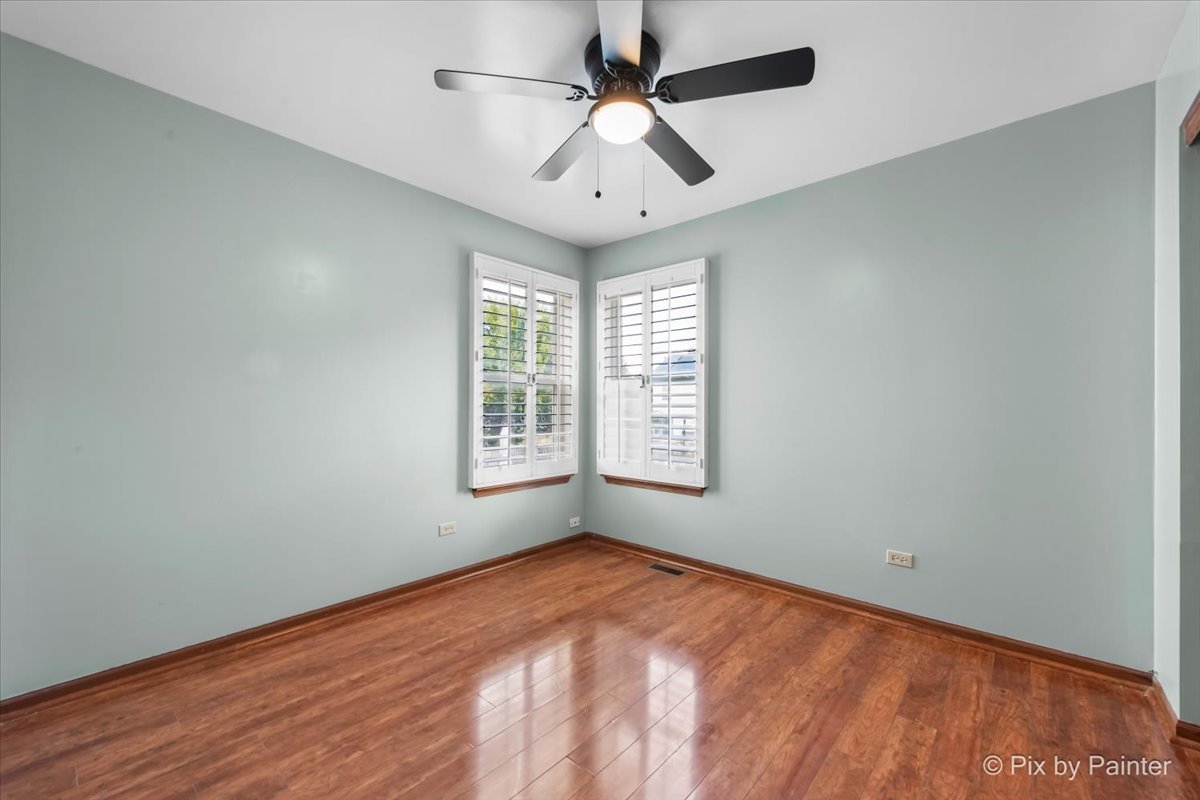 2076 Longwood Court, Romeoville, IL 60446