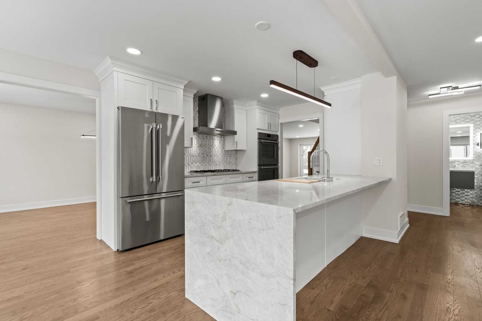 6850 Latrobe Avenue, Skokie, IL 60077