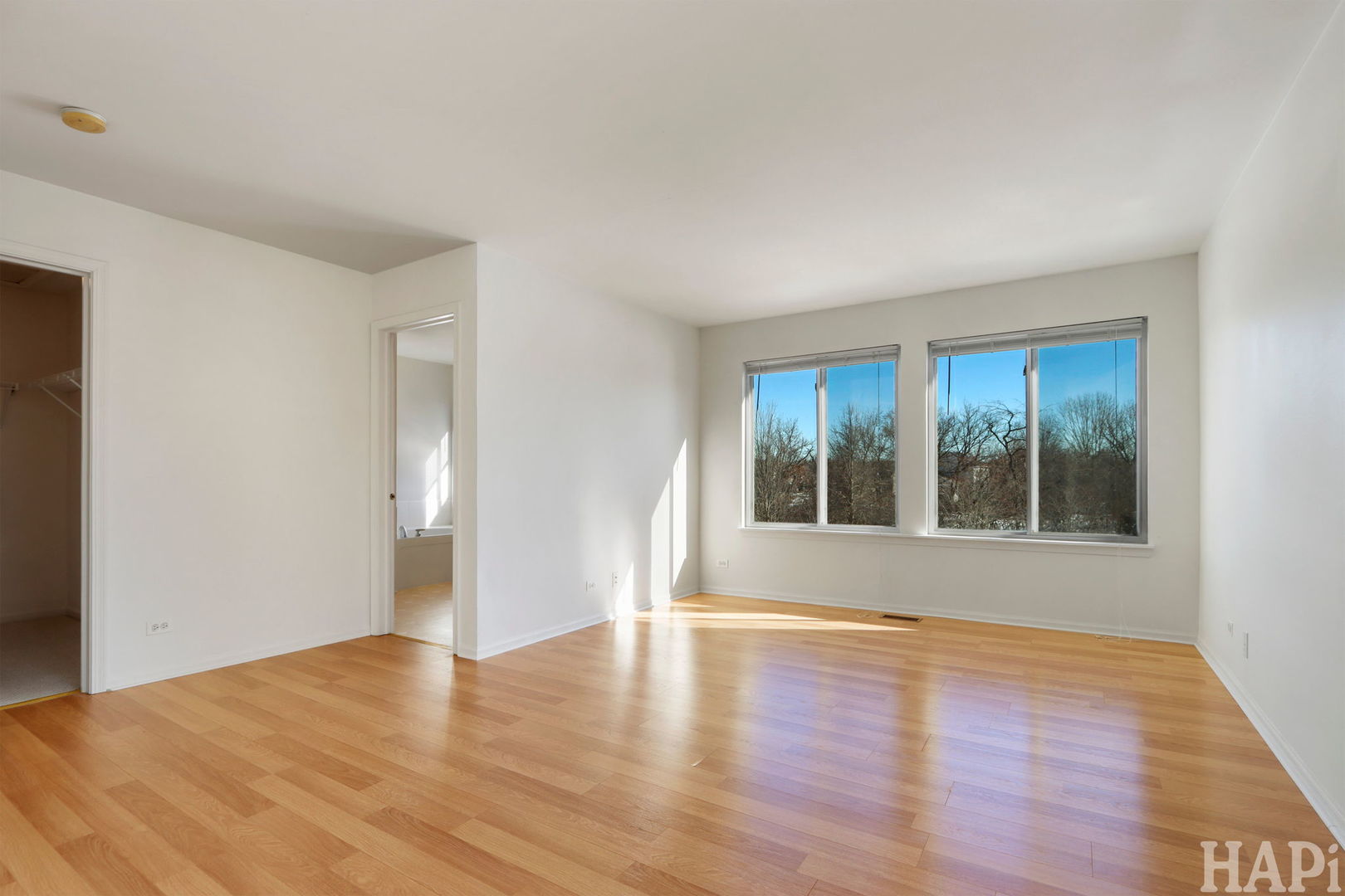 373 N Keswick Court #373, Round Lake, IL 60073