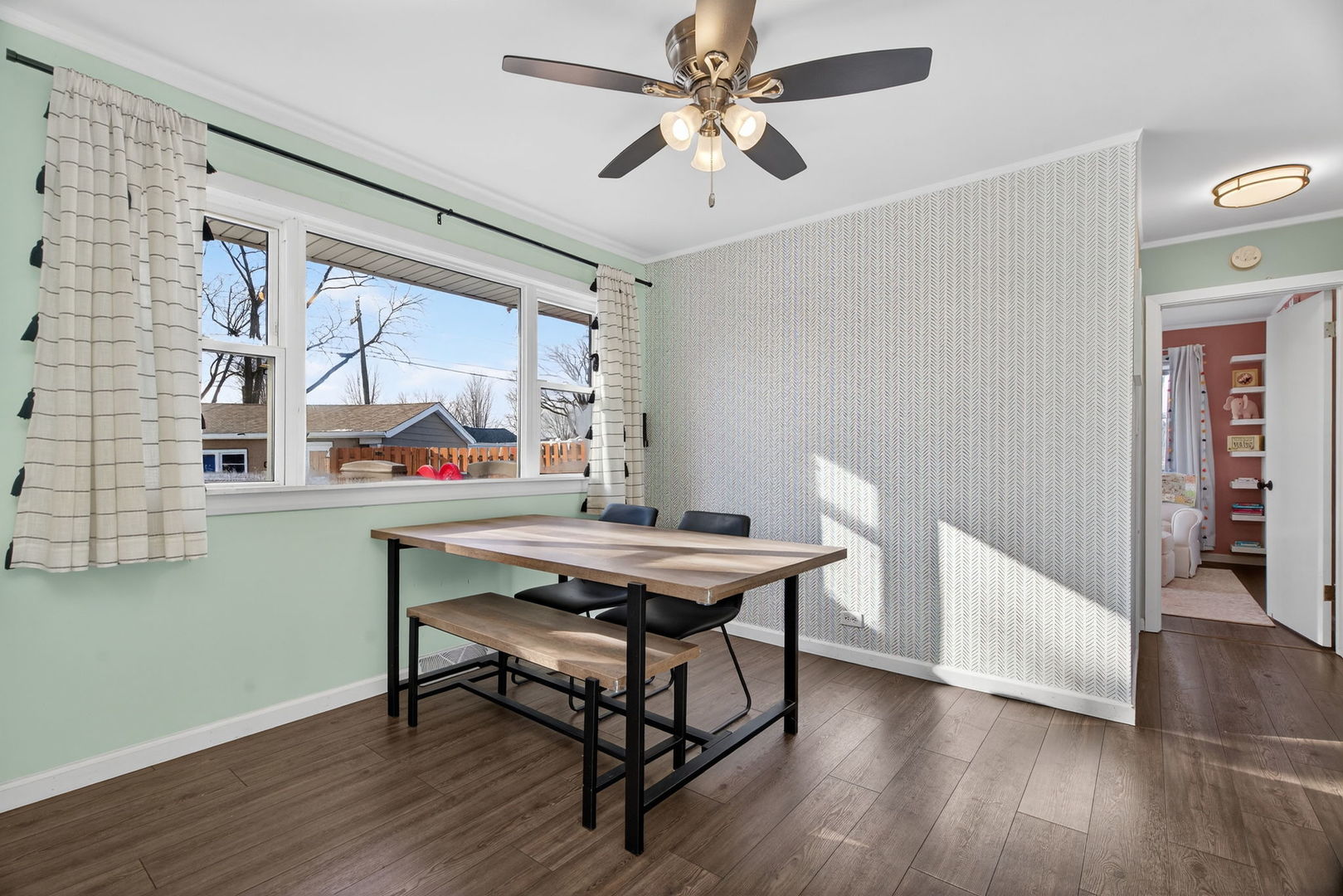 6935 W 115th Place, Worth, IL 60482