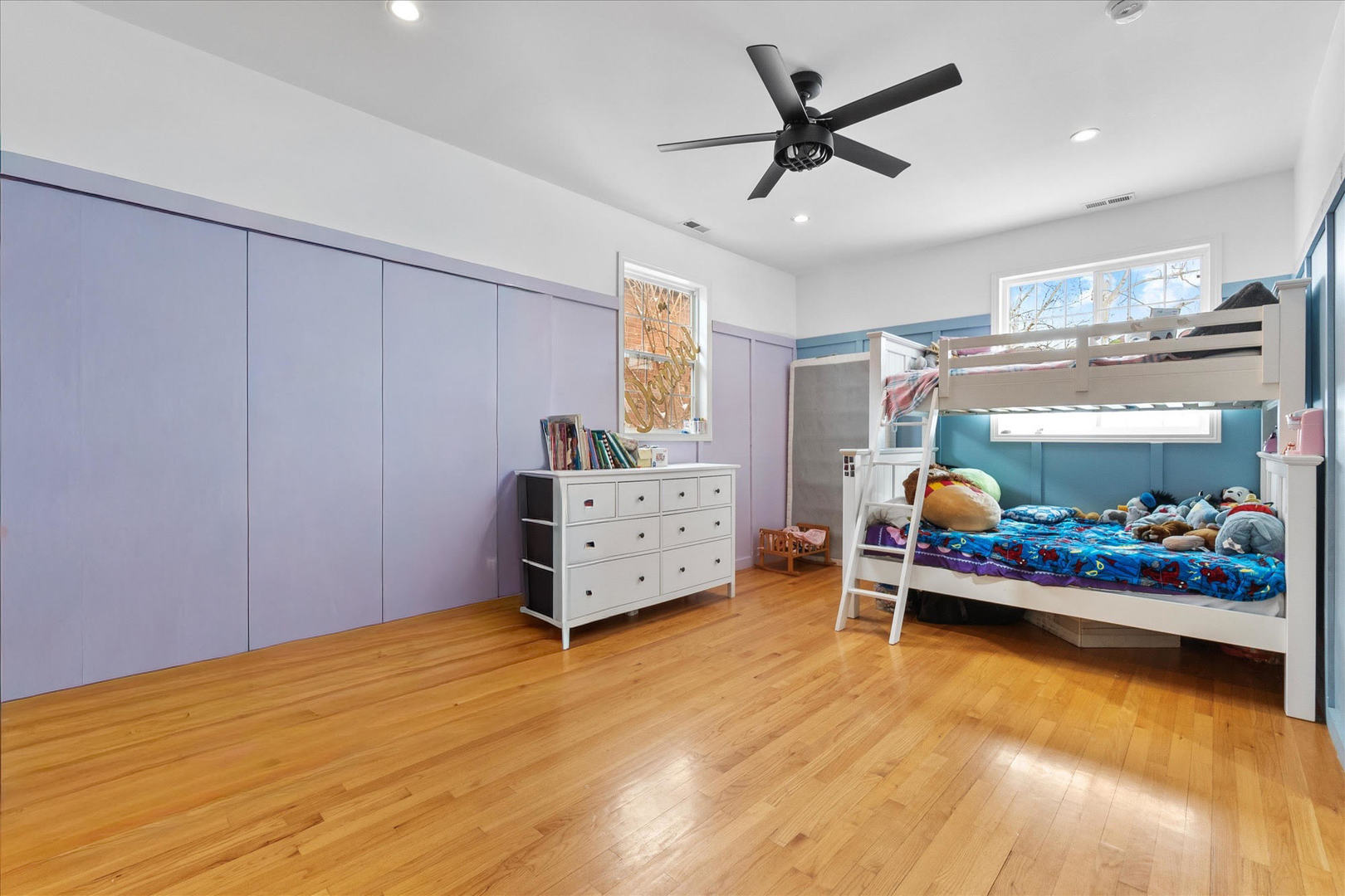 9341 S 82nd Avenue, Hickory Hills, IL 60457