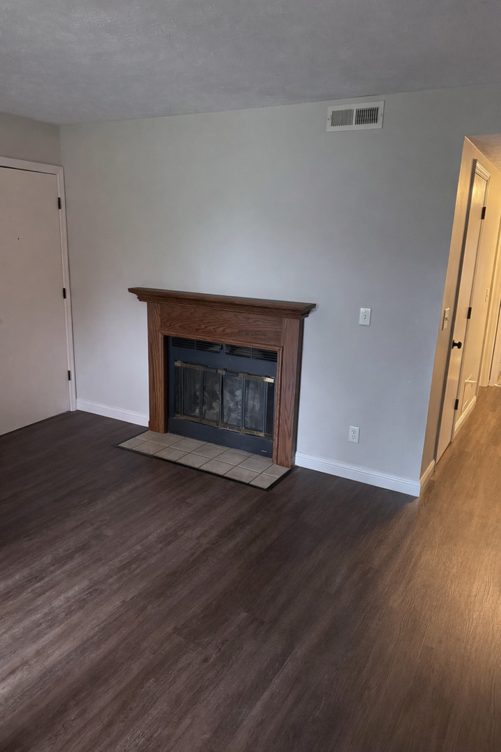 2006 Tracy Drive #1, Bloomington, IL 61704