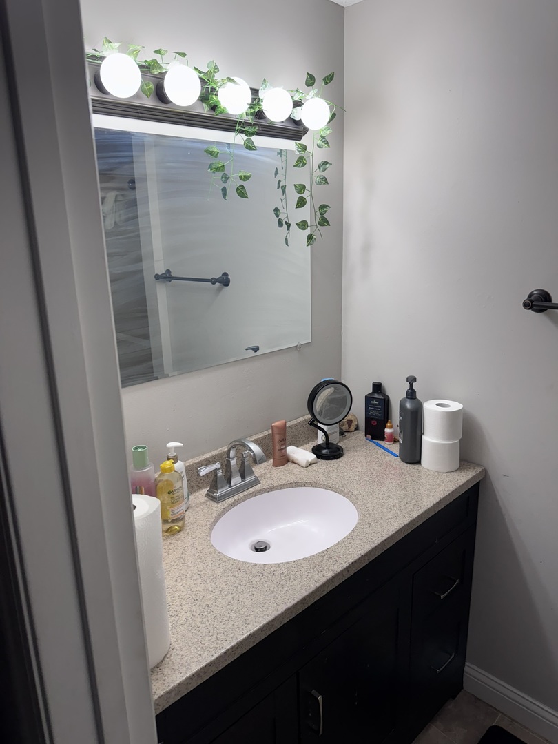 2006 Tracy Drive #1, Bloomington, IL 61704