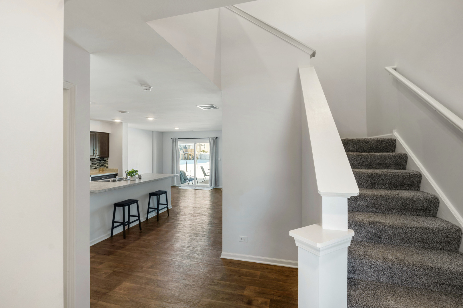 1150 Amber Drive, Cary, IL 60013