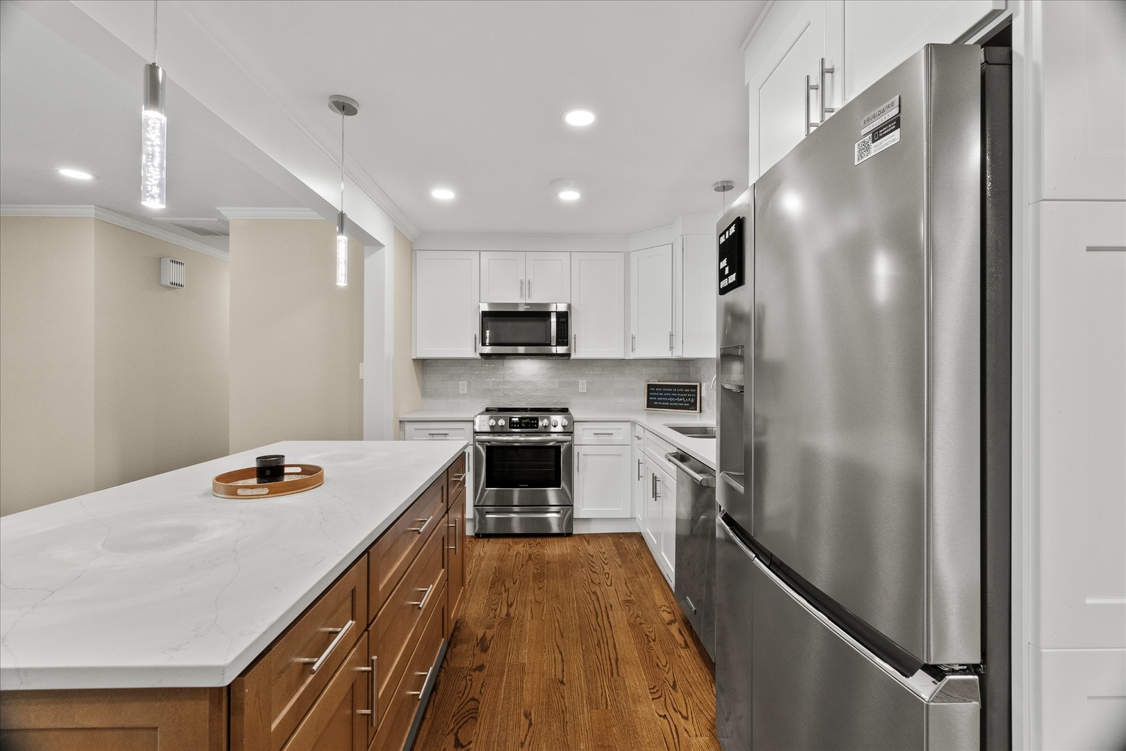 805 Maryknoll Drive, Lockport, IL 60441