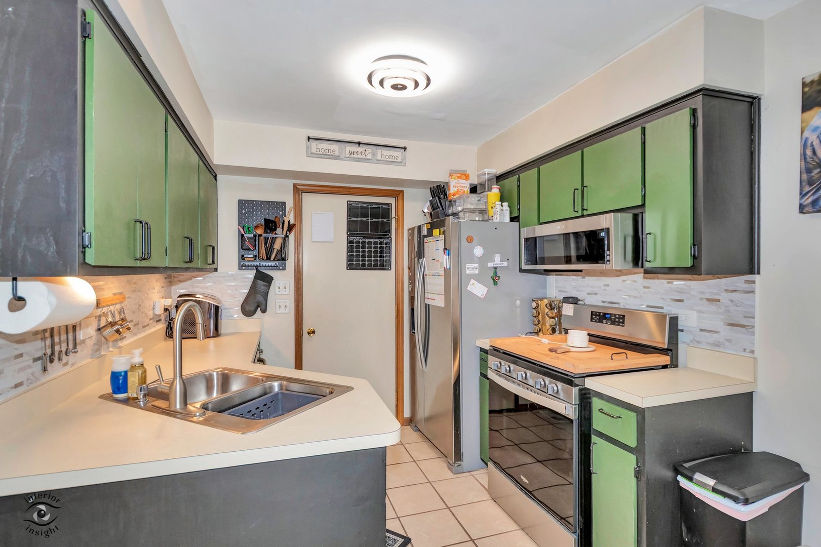 14411 Lamon Avenue, Midlothian, IL 60445