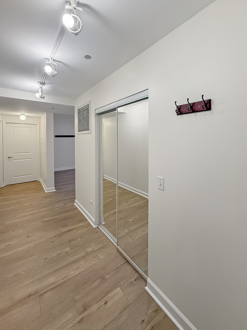 720 W Randolph Street #608, Chicago, IL 60661