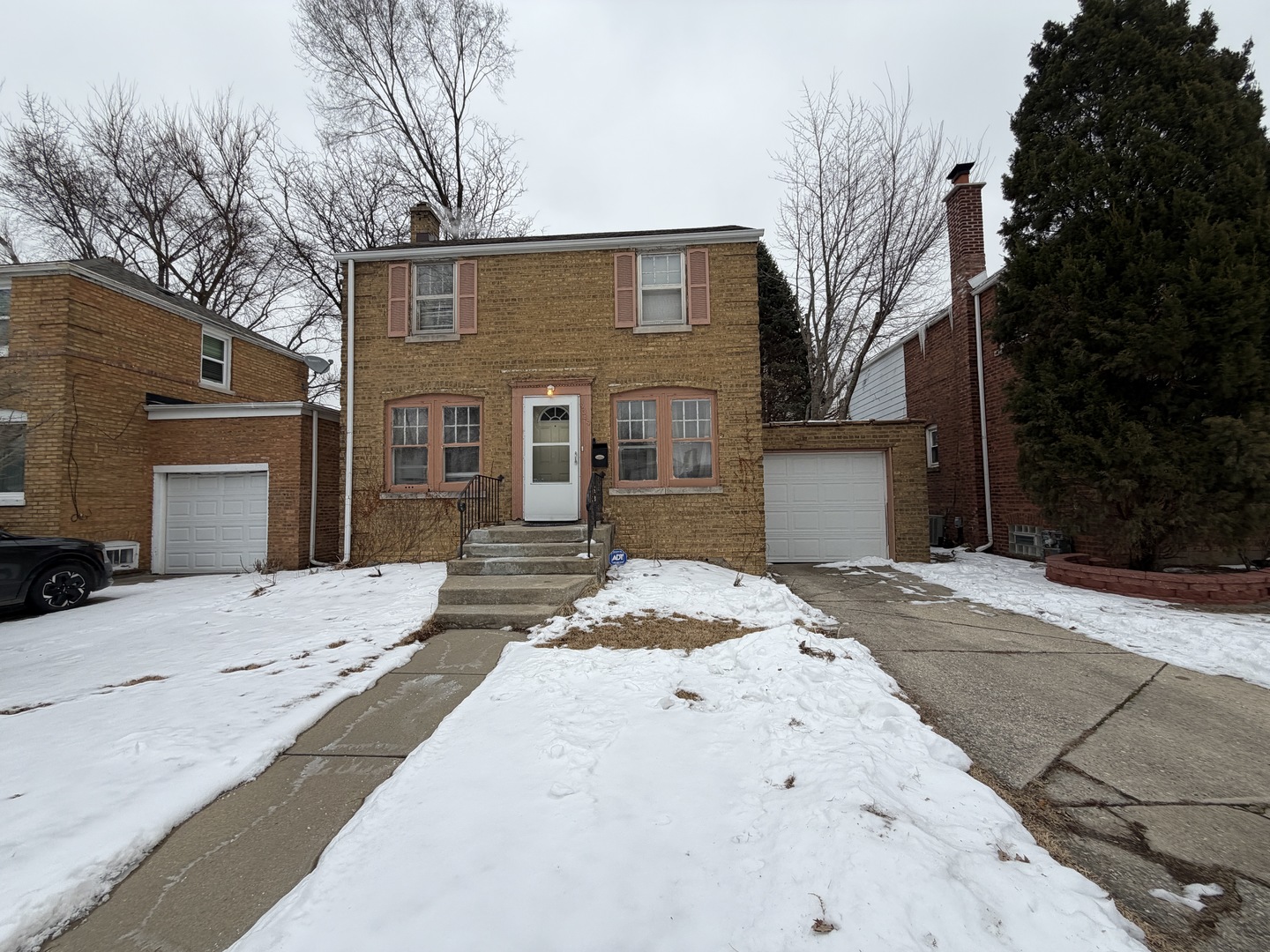 9349 S Sacramento Avenue, Evergreen Park, IL 60805