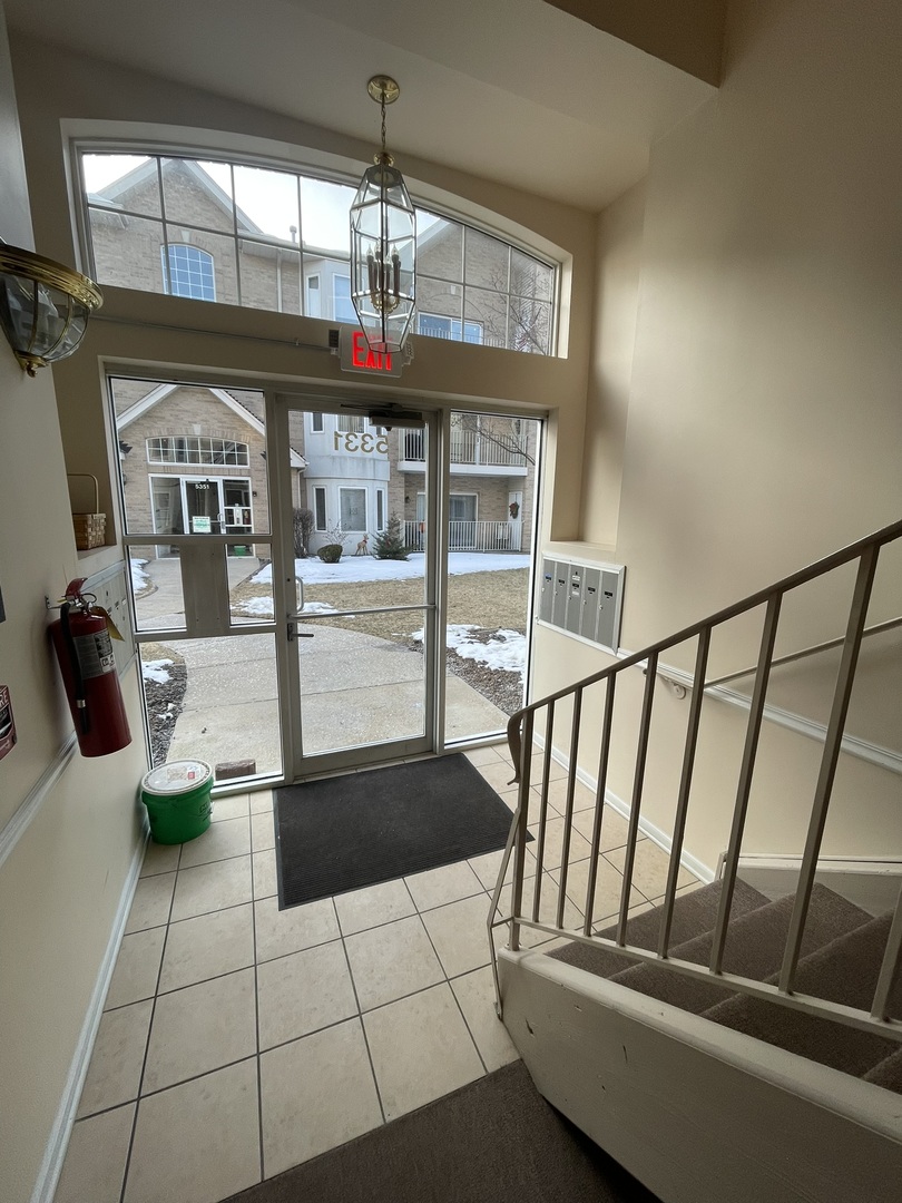 5331 W Mint Julip Drive #101, Alsip, IL 60803