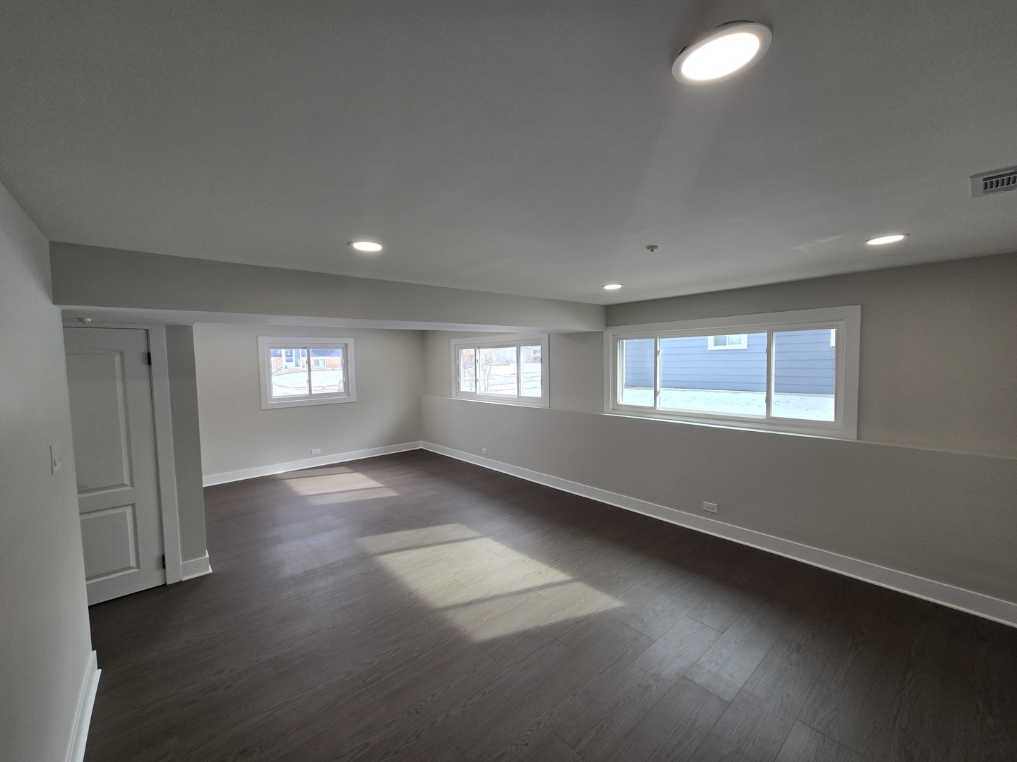 1570 Jefferson Road, Hoffman Estates, IL 60169