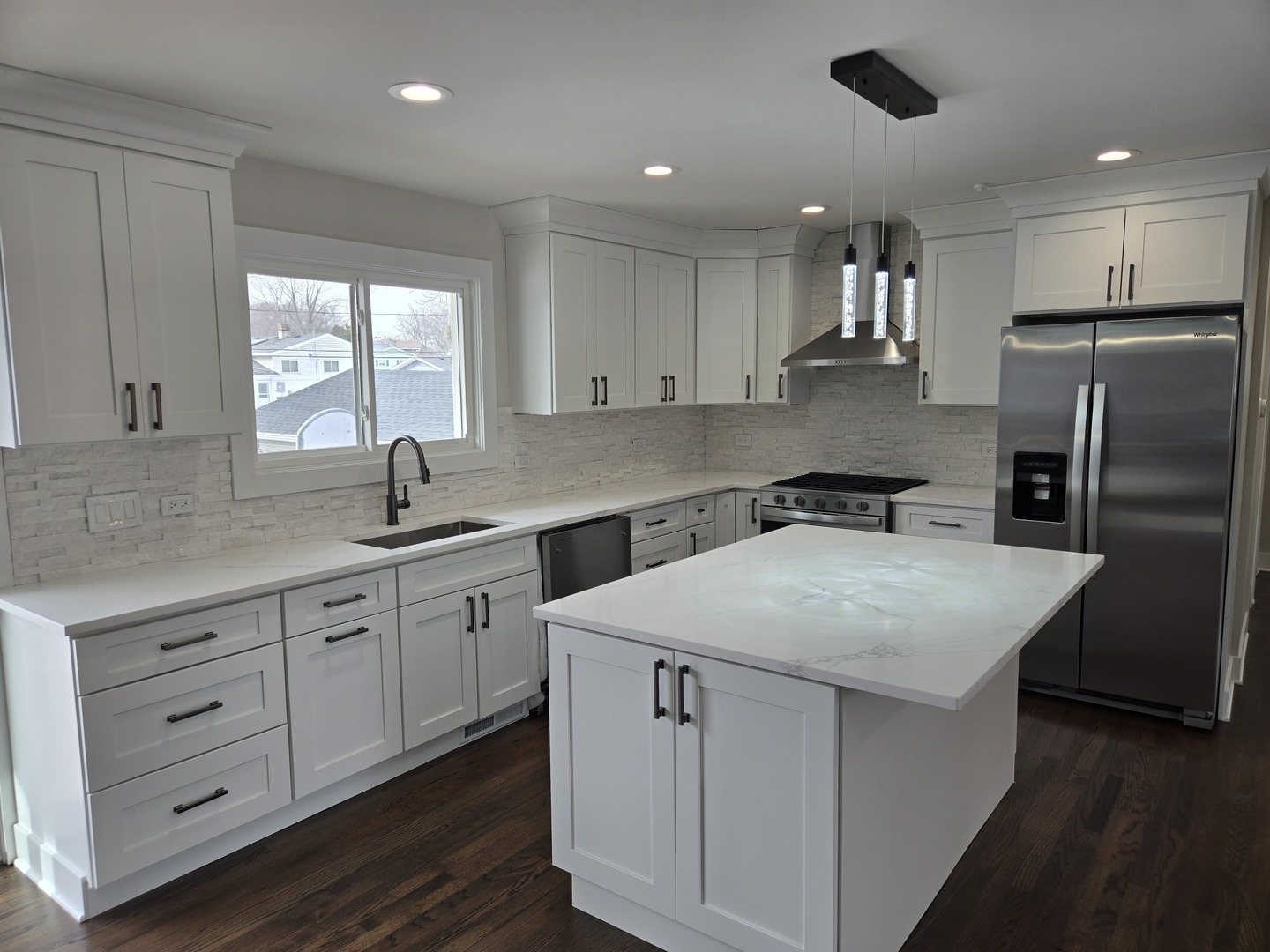 1570 Jefferson Road, Hoffman Estates, IL 60169