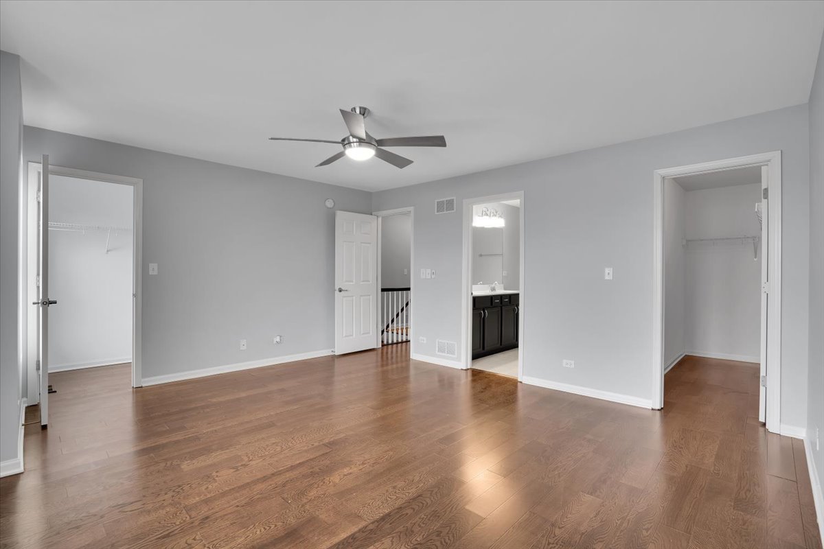 222 W Hyde Street, Arlington Heights, IL 60005