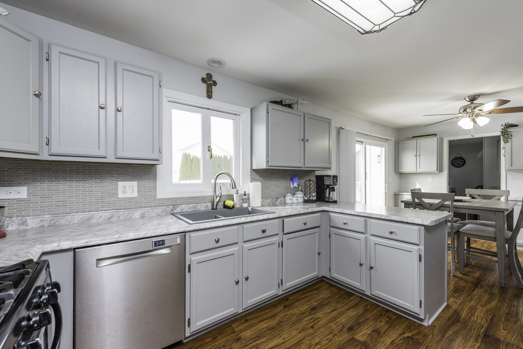 150 Old Darby Lane, Winthrop Harbor, IL 60096