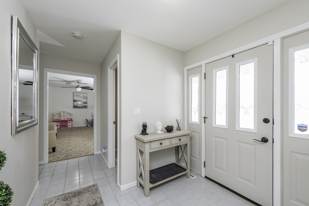 150 Old Darby Lane, Winthrop Harbor, IL 60096