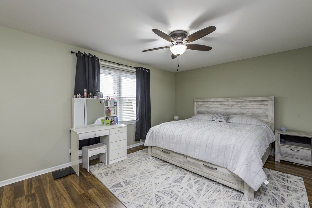 150 Old Darby Lane, Winthrop Harbor, IL 60096