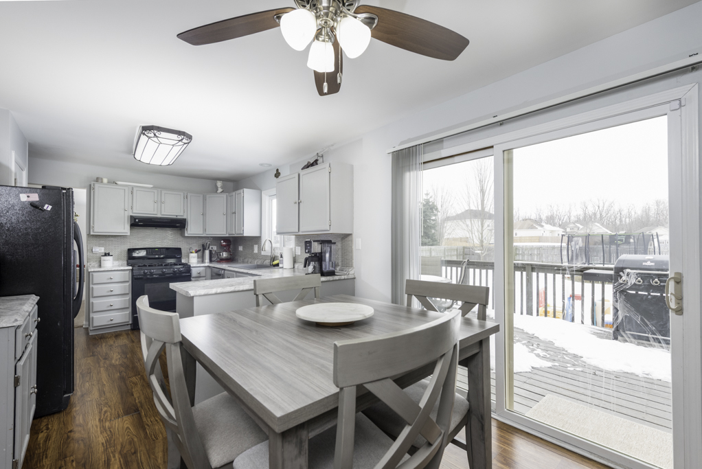 150 Old Darby Lane, Winthrop Harbor, IL 60096