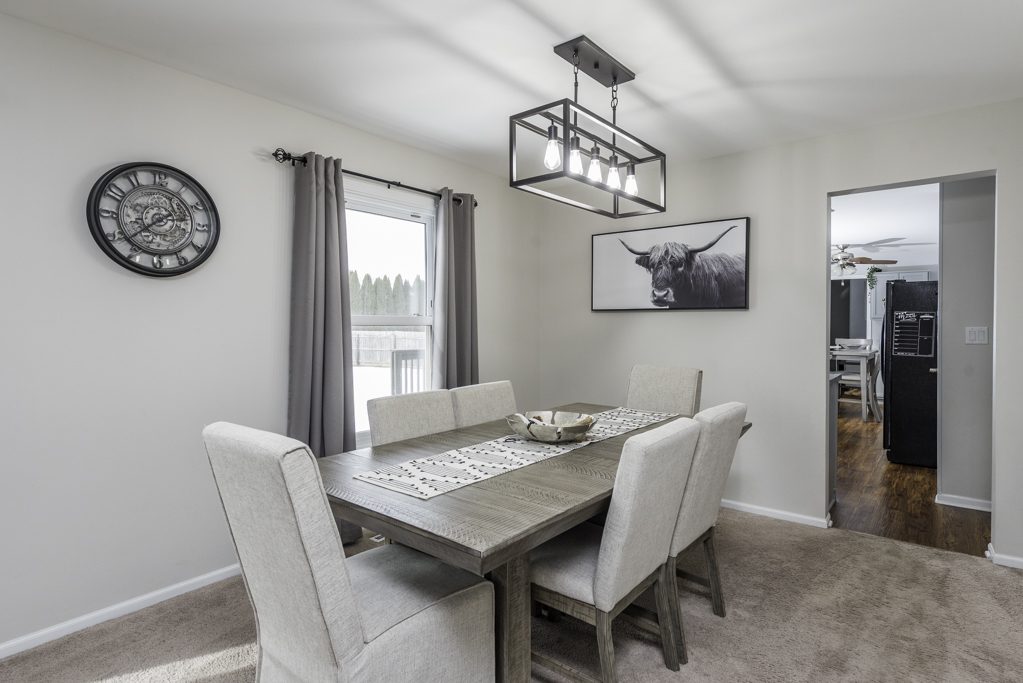 150 Old Darby Lane, Winthrop Harbor, IL 60096