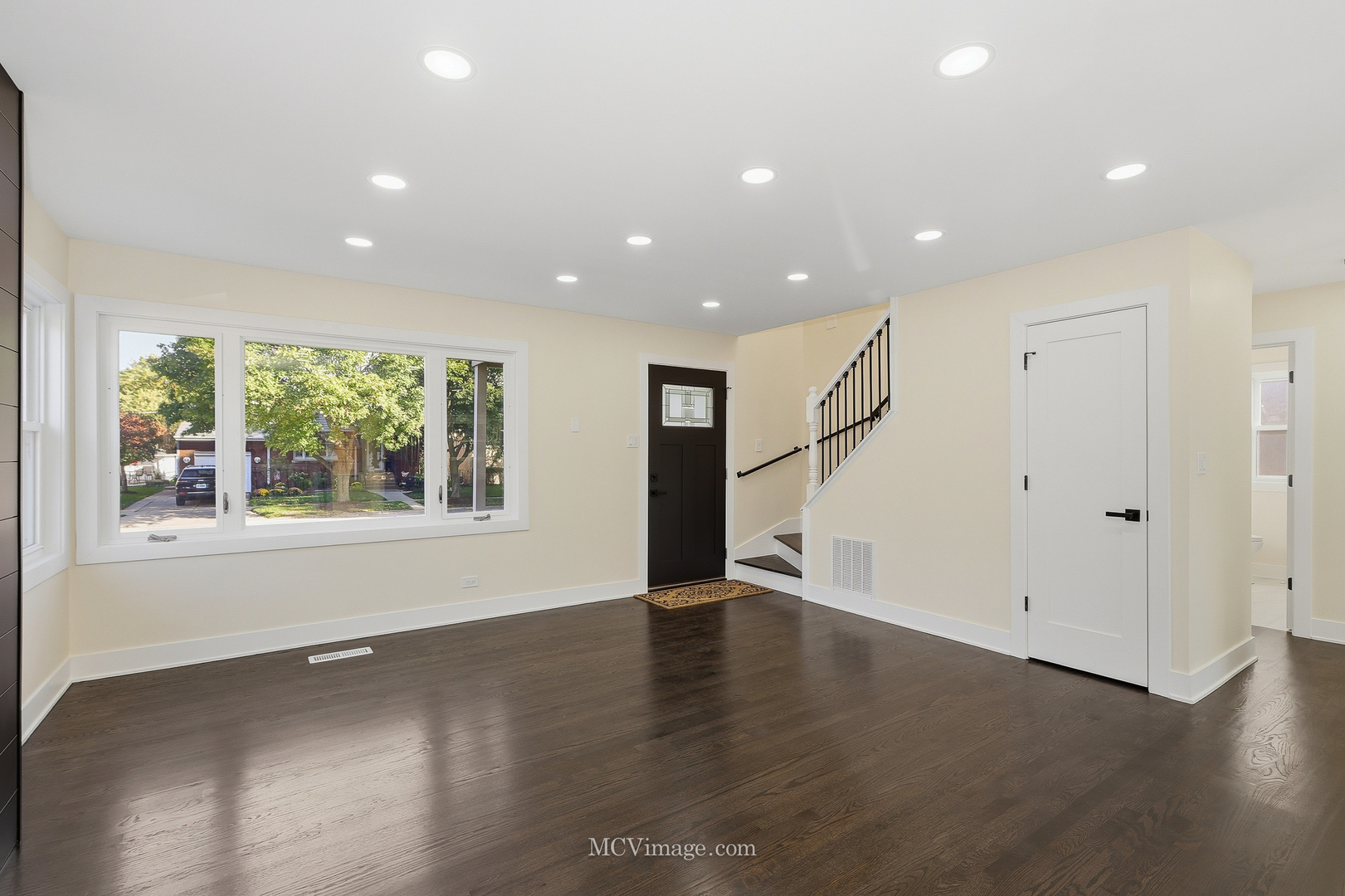 10132 S Turner Avenue, Evergreen Park, IL 60805