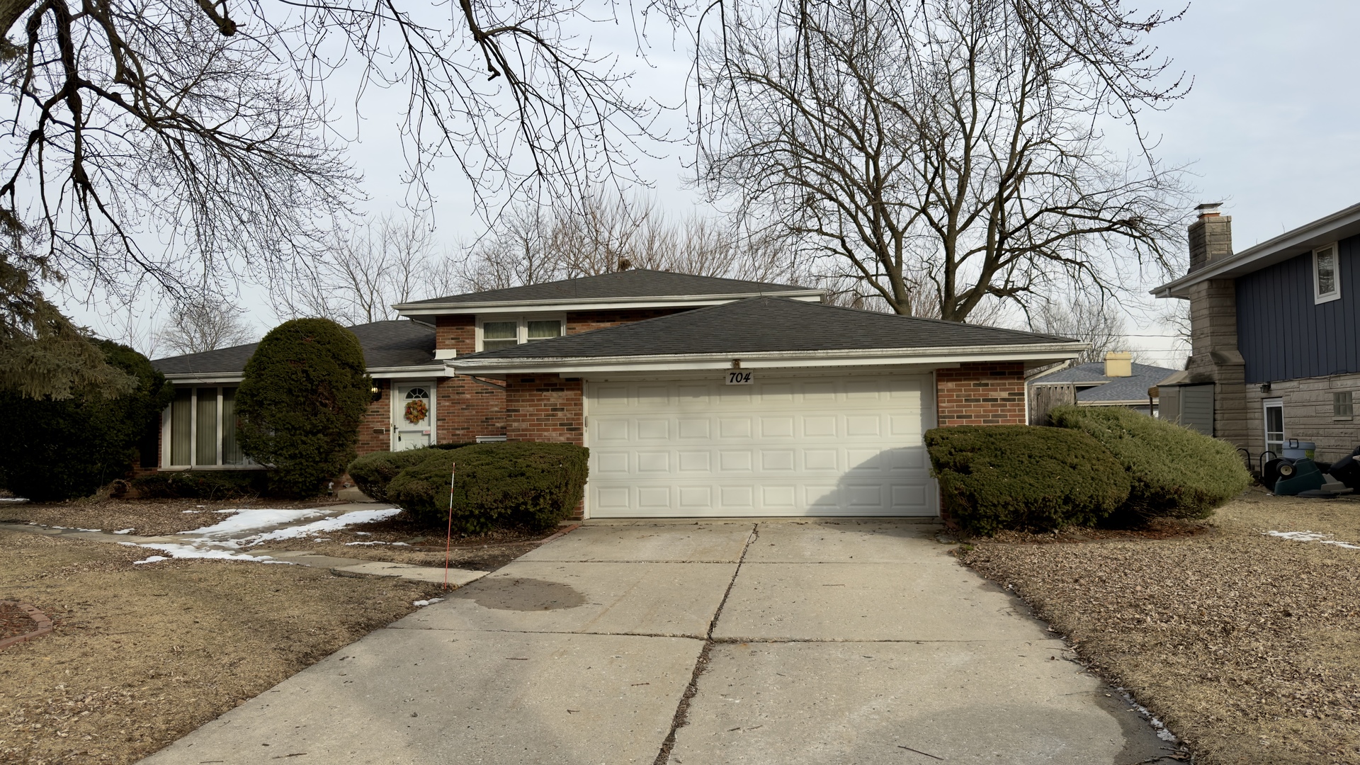 704 Tana Lane, Joliet, IL 60435