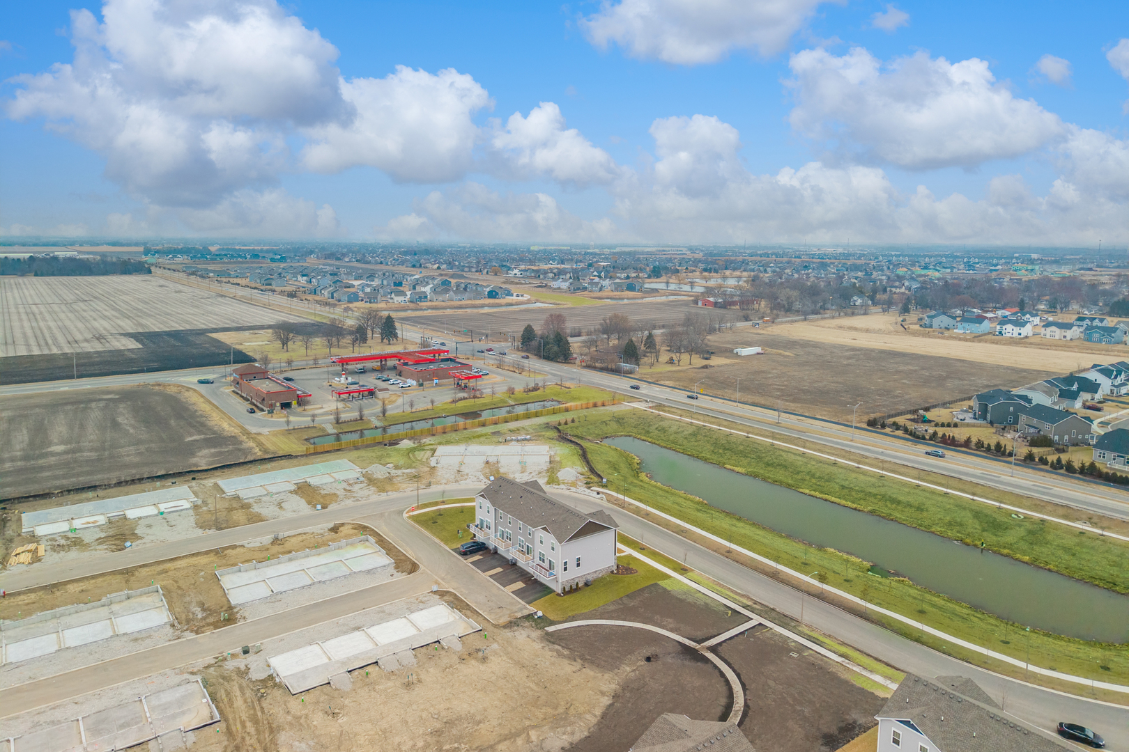 25631 W Wakefield Drive, Plainfield, IL 60544