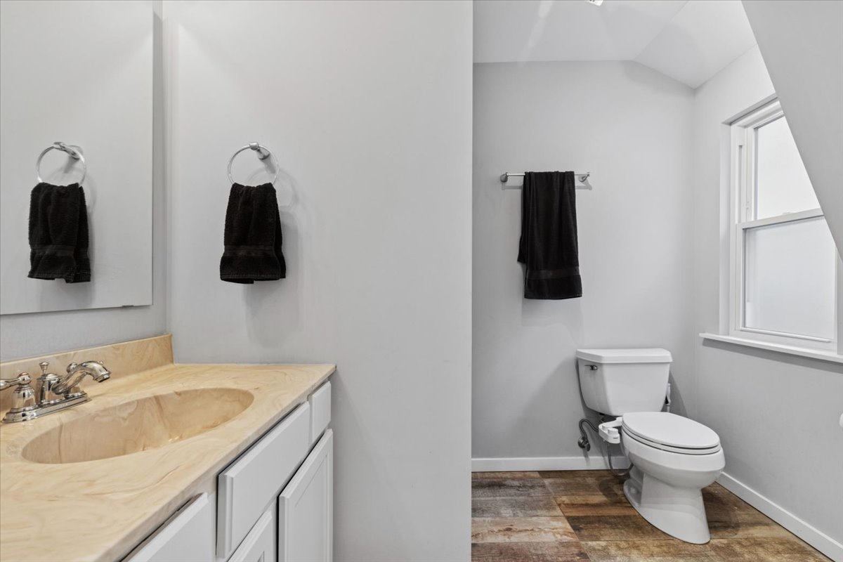 5646 N Menard Avenue, Chicago, IL 60646