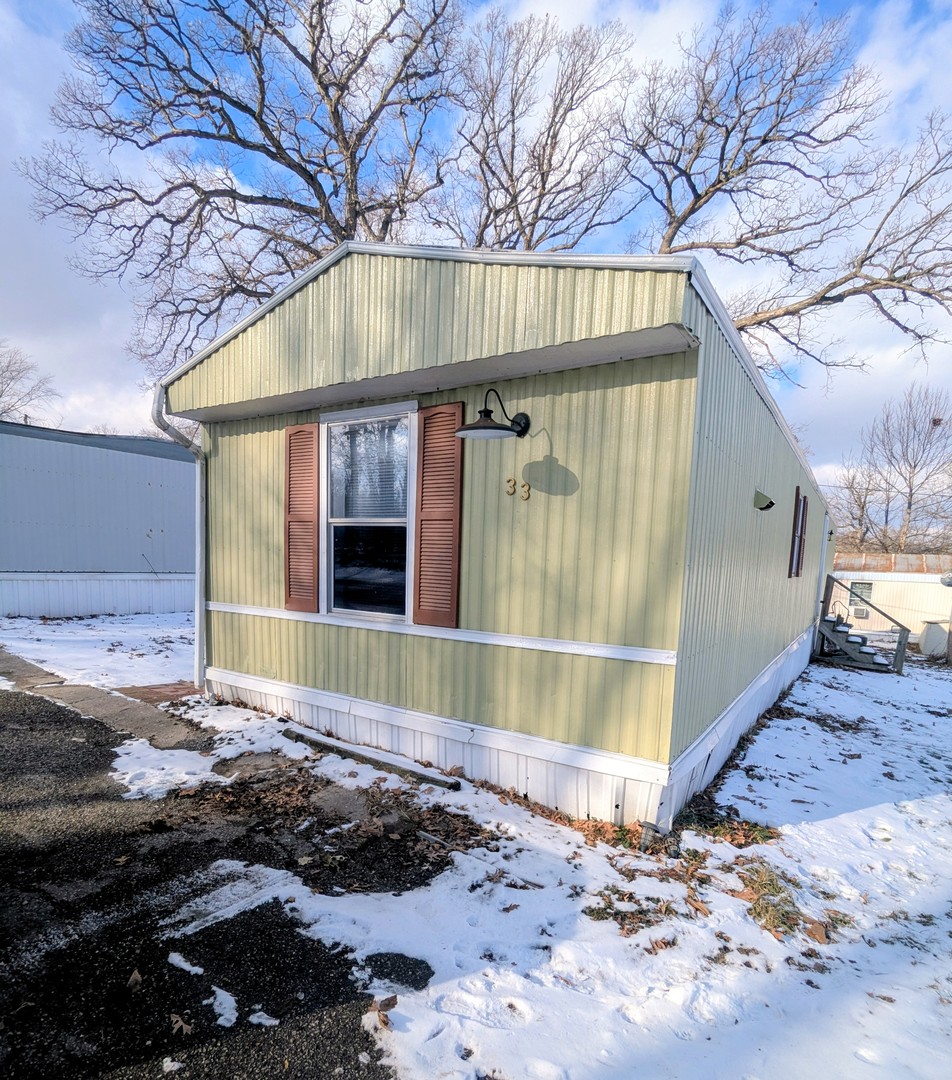 9301 W 133rd Avenue #33, Cedar Lake, IN 46303